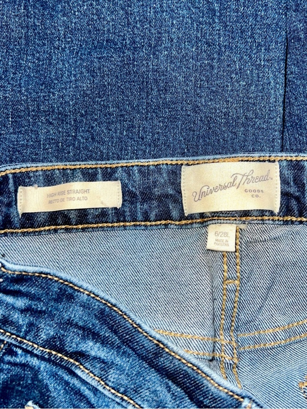 Universal Thread High Rise Straight Leg Cropped Jeans Dark Wash 6/28L - Picture 4 of 4